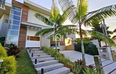 Imagem: A casa em condomínio possui 3 Dormitórios, 5 Banheiros, 5