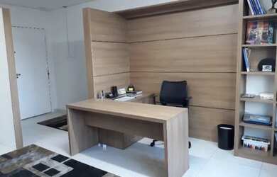 Imagem: O depósito possui 1 Vaga na garagem, 36m² de Área e está