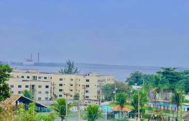 Imagem: A casa possui 3 Dormitórios, 1 Banheiro, 1 Vaga na garagem