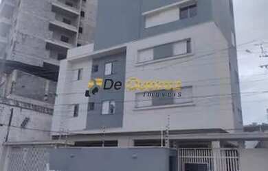 Imagem: O apartamento possui 1 Dormitório, 1 Banheiro, 1 Vaga na garagem