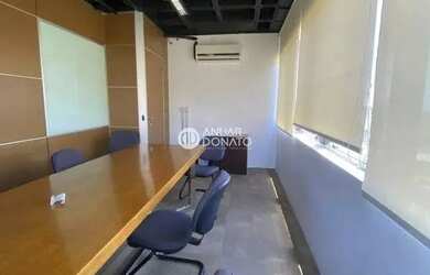 Imagem: O depósito possui 4 Vagas na garagem, 160m² de Área e Imóvel