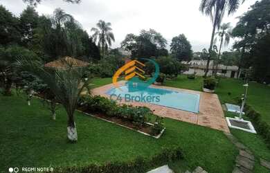 Imagem 14: Chácara em Arujá. Piscina, Churrasqueirae80m² de Área