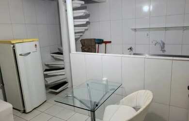 Imagem 4: Duplex 40m2 mobiliado, microondas, Wifi, garagem, só p/1 homem não fumante