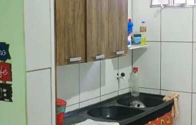 Imagem 3: Apartamento no Araturi. Varanda, 1 Banheiroe2 Dormitórios