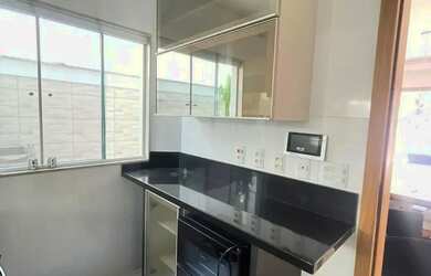 Imagem 3: Imóvel para aluguel e venda tem 350 metros quadrados com 4 quartos