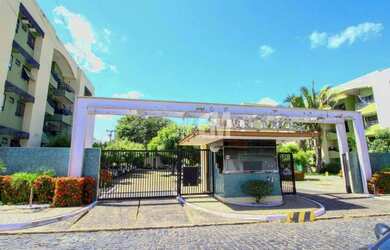 Imagem: O apartamento possui 3 Dormitórios, 1 Banheiro, 1 Vaga na garagem