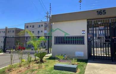 Imagem: O apartamento possui 2 Dormitórios, 1 Banheiro, 2 Vagas na