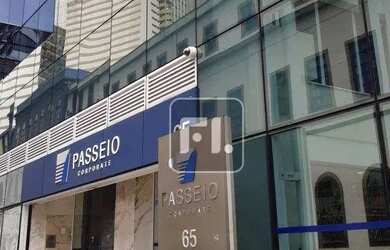 Imagem: O depósito possui 5 Vagas na garagem, 1.788m² de Área e