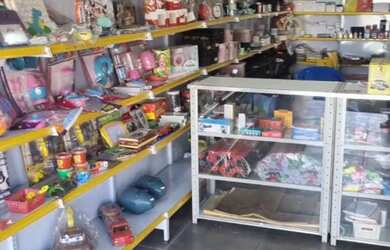 Imagem 9: Ponto comercial em Iraja colado no BRT