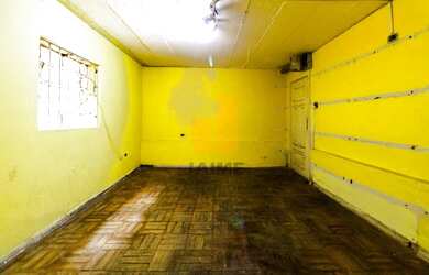 Imagem 14: Casa comercial assobradada com 7 salas e 4 vagas em área nobre e segura...