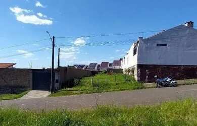 Imagem: O terreno possui 315m² de Área e está localizado em Vargas