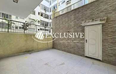 Imagem: O apartamento possui 3 Dormitórios, 3 Banheiros, 131m² de