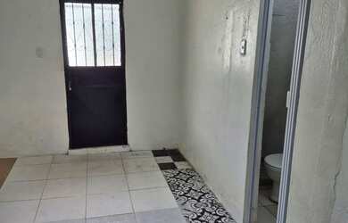 Imagem: A kitnet possui 1 Dormitório e 1 Banheiro e está localizado