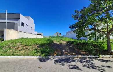 Imagem: O terreno possui 548m² de Área e Imóvel novo e está localizado