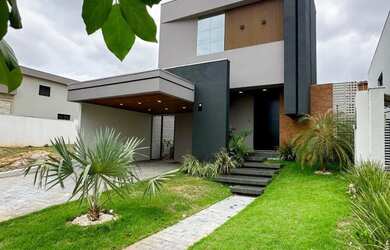 Imagem: A casa em condomínio possui 3 Dormitórios, 4 Banheiros, 2