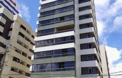 Imagem: O apartamento possui 3 Dormitórios, 3 Banheiros, 2 Vagas na