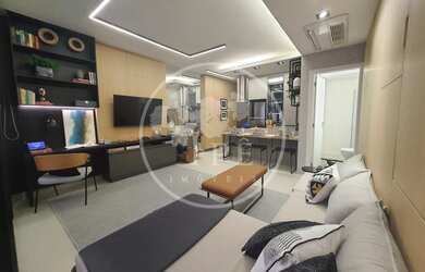 Imagem: O apartamento possui 1 Dormitório, 2 Banheiros, 2 Vagas na