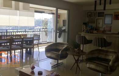 Imagem: O apartamento possui 3 Dormitórios, 5 Banheiros, 4 Vagas na