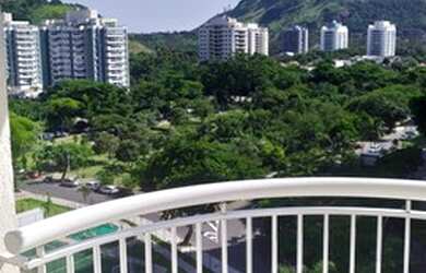 Imagem: O apartamento possui 2 Dormitórios, 2 Banheiros, 1 Vaga na