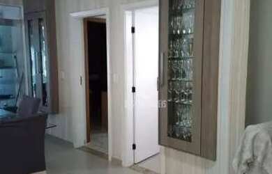 Imagem: A casa possui 3 Dormitórios, 4 Banheiros, 2 Vagas na garagem