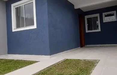 Imagem: A casa possui 2 Dormitórios, 1 Banheiro, 1 Vaga na garagem