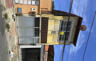 Imagem: O apartamento possui 1 Dormitório, 1 Banheiro, 45m² de Área