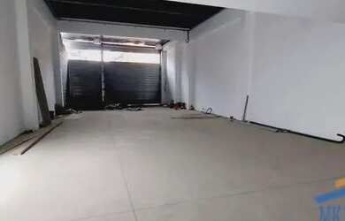 Imagem: O depósito possui 380m² de Área e está localizado em Rochdale