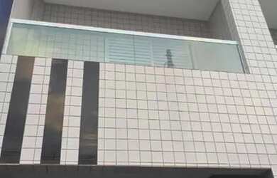 Imagem: A casa possui 2 Dormitórios, 2 Banheiros, 1 Vaga na garagem