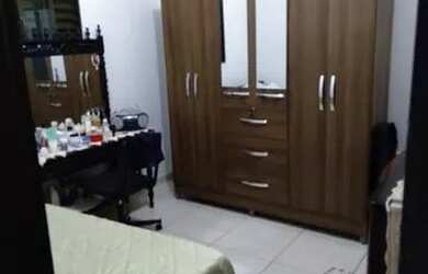 Imagem: A casa possui 2 Dormitórios, 3 Banheiros, 3 Vagas na garagem