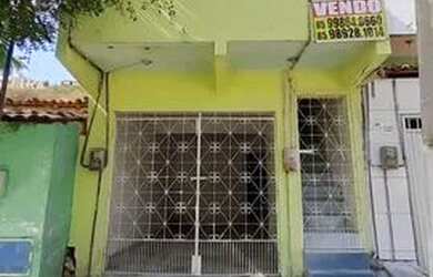 Imagem: A casa possui 2 Dormitórios, 2 Banheiros, 1 Vaga na garagem