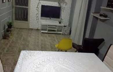 Imagem: A casa possui 2 Dormitórios, 1 Banheiro e 80m² de Área e