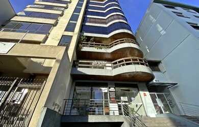 Imagem: O apartamento possui 3 Dormitórios, 2 Banheiros, 1 Vaga na