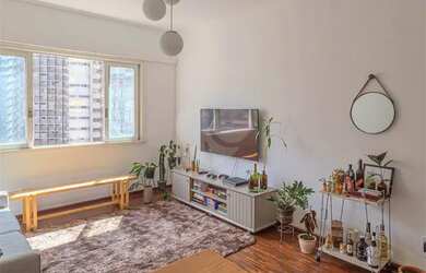 Imagem: O apartamento possui 2 Dormitórios, 1 Banheiro, 63m² de Área