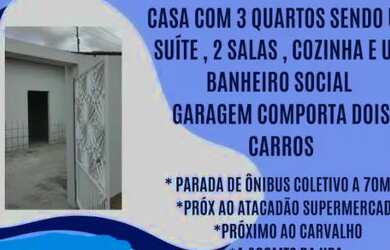 Imagem: A casa possui 2 Dormitórios, 2 Banheiros e 2 Vagas na garagem