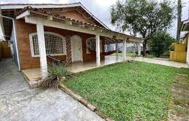 Imagem: A casa possui 5 Dormitórios, 2 Banheiros, 5 Vagas na garagem