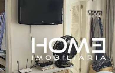 Imagem: A casa possui 4 Dormitórios, 3 Banheiros, 3 Vagas na garagem