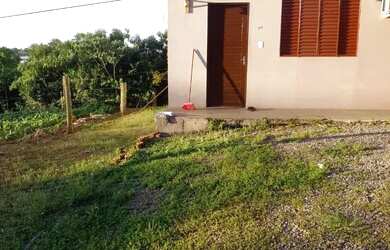 Imagem 2: Casa em Silveira Martins. 1 Vaga na garageme2 Dormitórios