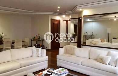 Imagem: O apartamento possui 3 Dormitórios, 4 Banheiros, 3 Vagas na