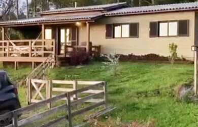 Imagem: A fazenda possui 130m² de Área e está localizado em Rolante