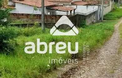 Imagem: O terreno possui 1.600m² de Área e está localizado em Candelária