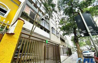 Imagem: O apartamento possui 3 Dormitórios, 2 Banheiros, 1 Vaga na