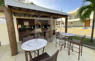 Imagem: A casa em condomínio possui 5 Dormitórios, 4 Banheiros, 2