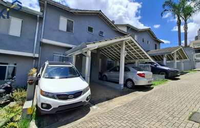 Imagem: A casa possui 3 Dormitórios, 2 Banheiros, 2 Vagas na garagem