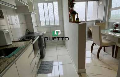 Imagem: O apartamento possui 3 Dormitórios, 2 Banheiros, 2 Vagas na