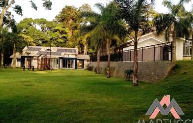 Imagem: O terreno possui 330m² de Área e está localizado em Residencial