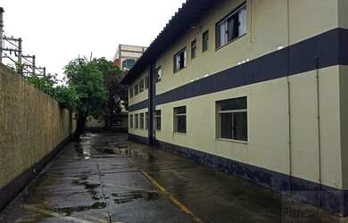 Imagem: O depósito possui 2.620m² de Área e está localizado em