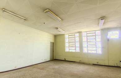 Imagem 4: Galpão/Depósito/Armazém para aluguel possui 3200 metros quadrados