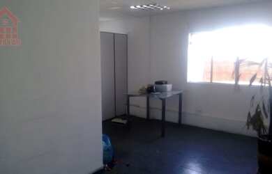 Imagem: O depósito possui 120m² de Área e está localizado em Vila