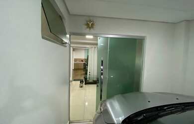 Imagem 4: Maravilhoso sobrado 3/4 com piscina em condomínio no Jardim Vila Boa