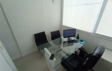 Imagem 2: Sala para venda com 32 metros quadrados em Catete - Rio de Janeiro - RJ